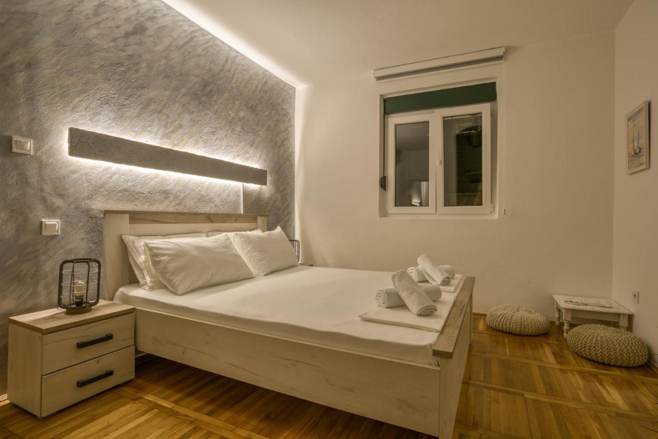 Boka Bay Paradise Apartments - Oasis Of Piece โกตอร์ ภายนอก รูปภาพ
