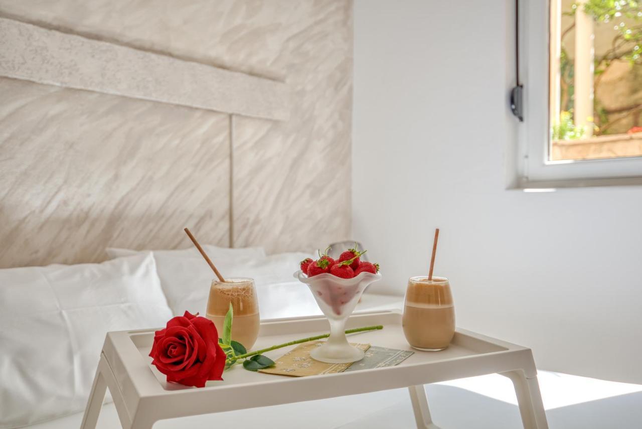 Boka Bay Paradise Apartments - Oasis Of Piece โกตอร์ ภายนอก รูปภาพ