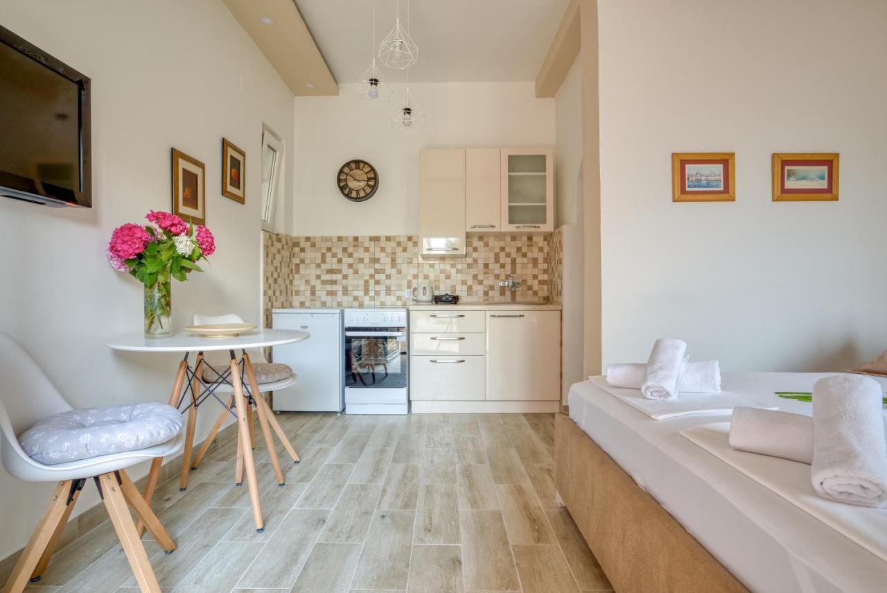 Boka Bay Paradise Apartments - Oasis Of Piece โกตอร์ ภายนอก รูปภาพ