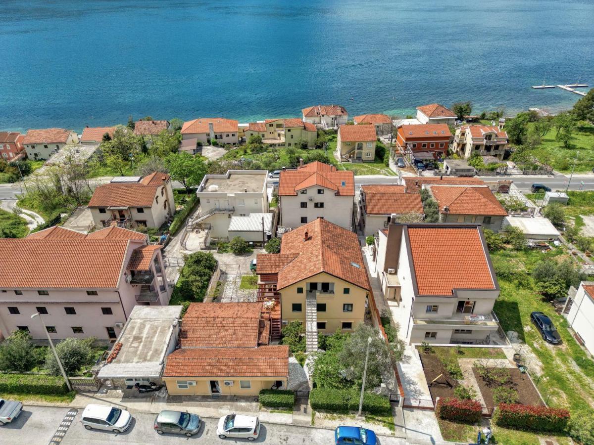 Boka Bay Paradise Apartments - Oasis Of Piece โกตอร์ ภายนอก รูปภาพ